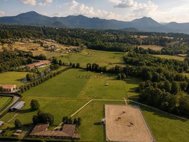 Casa en condominio en venta en jacalon valle de bravo avandaro hípico rio lago