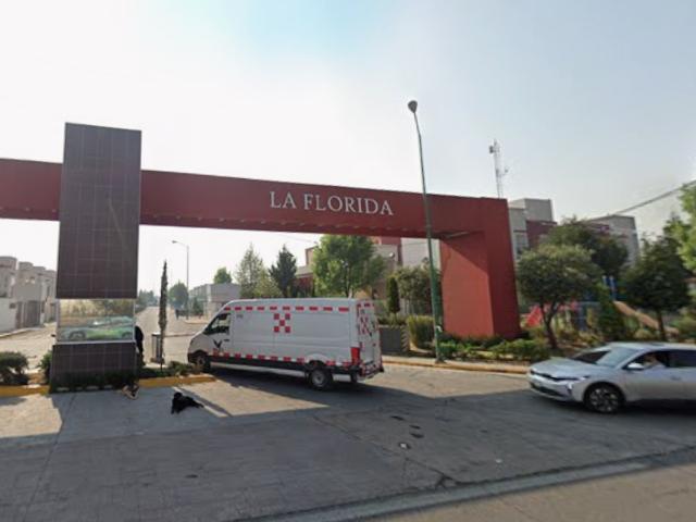 Casa en Condominio en Venta en Otzolotepec, México