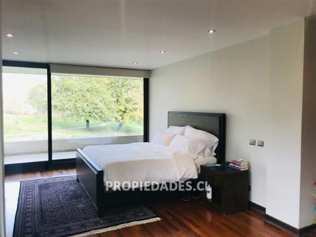 Casa en condominio en Venta en Lo Barnechea | 6 dormitorios por 42000.00 en Lo Barnechea
