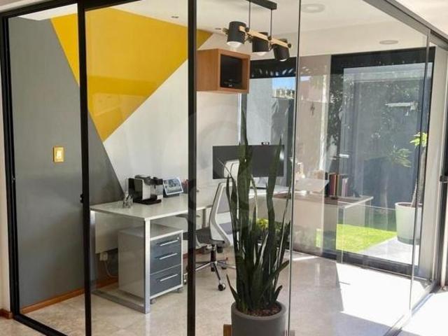 Casa en venta en Lomas de las Palmas
