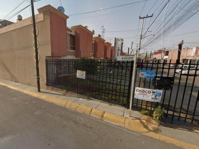 Casa en Condominio en Venta en Los Héroes Tecámac, Ojo de Agua, Méx. CLL