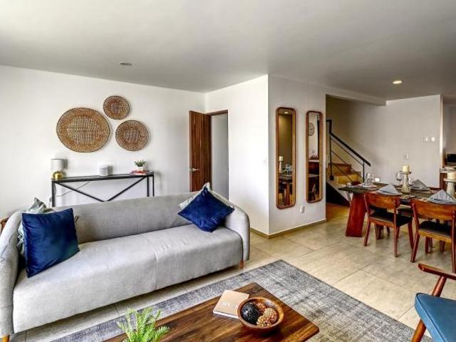 Casa en condominio en venta en Miguel Hidalgo, amenidades y seguridad