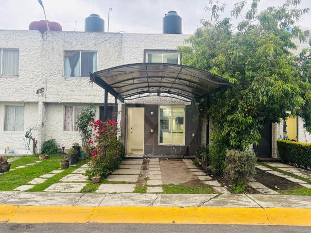 Casa en venta en Misiones de Santa Esperanza