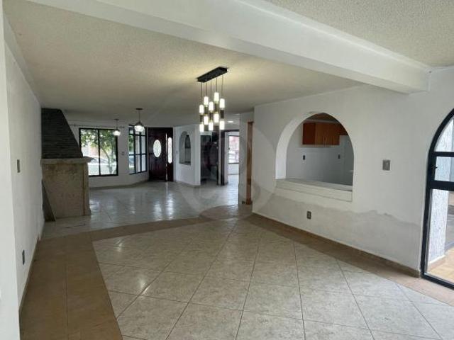 Casa en condominio en venta en San Mateo Otzacatipan