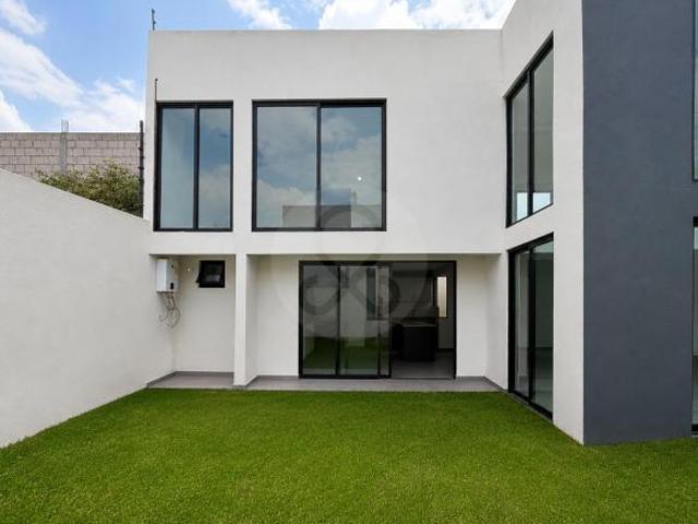 Casa en condominio en venta en San Lorenzo Cuauhtenco