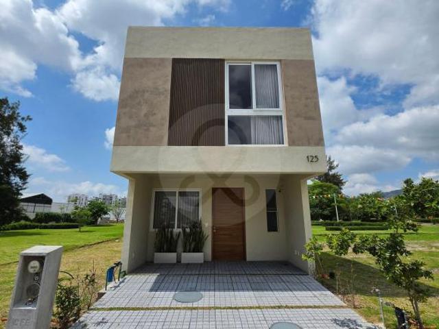 Casa en condominio en venta en Santa Ana Tepetitlán