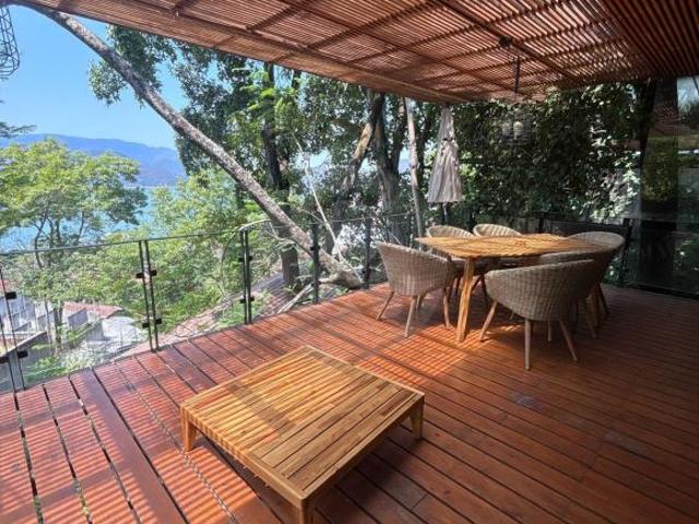 Casa en condominio en venta en Santa María Ahuacatlan