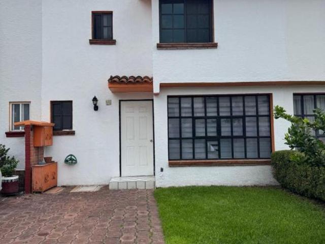 CASA EN CONDOMINIO EN VENTA EN SANTA MARIA TEPEPAN