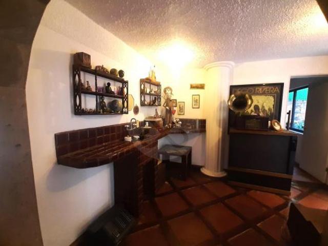 Casa en condominio en venta en Santa María Tepepan