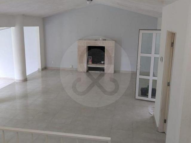 Casa en condominio en venta en Paseo de las Lomas