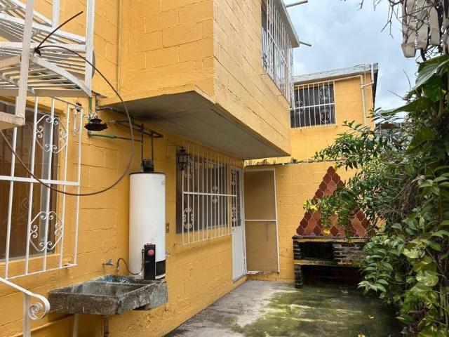 Casa en Condominio en Venta en Pedregal de las Fuentes