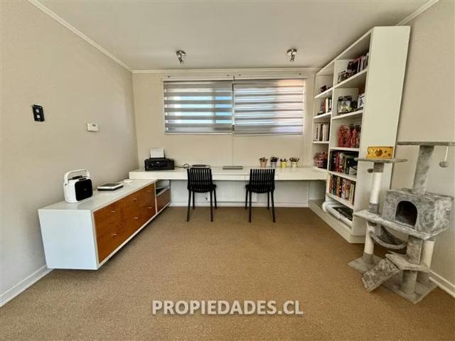Casa en condominio en Venta en Peñalolén | 4 dormitorios por 10900.00 en Peñalolén