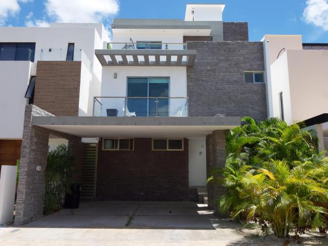 Casa en condominio en venta en Residencial Aqua, Canc?n