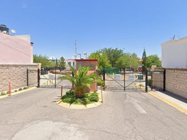 Casa en Condominio en Venta en Rincón de los Olivos, Chihuahua