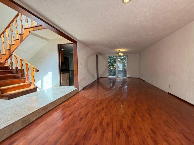 Casa En Condominio en Venta La Joya Tepepan Valle Escondido