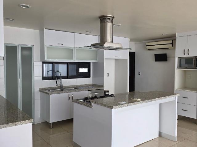 Casa en condominio en Venta y renta en Balcones del Acueducto