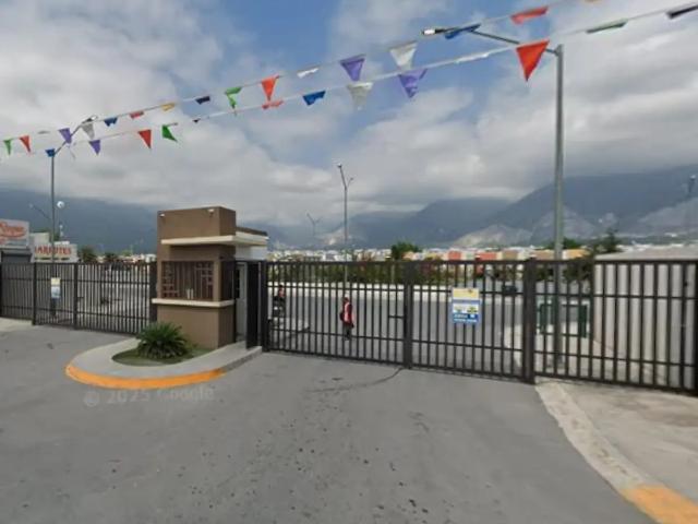 Casa en Condominio en Vistas del Parque, General Escobedo: Oportunidad de Compra