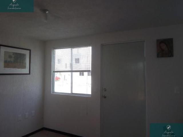 Casa en condominio Fraccionamiento Fuentes de Balvanera