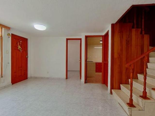 CASA EN CONDOMINIO FUNCIONAL CON EXCELENTE UBICACIÓN EN AGRÍCOLA PANTITLAN