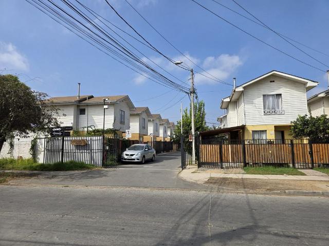 Casa en condominio los olmos, limache