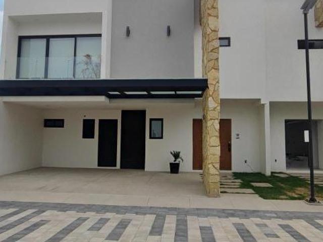 Casa en condominio San Miguel
