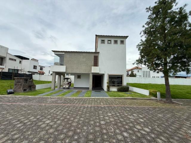 Casa en condominio San Miguel Totocuitlapilco