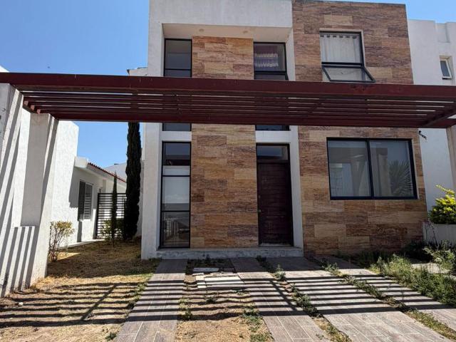 Casa en Condominio Residencial las Plazas