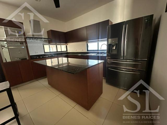 Casa en Conkal