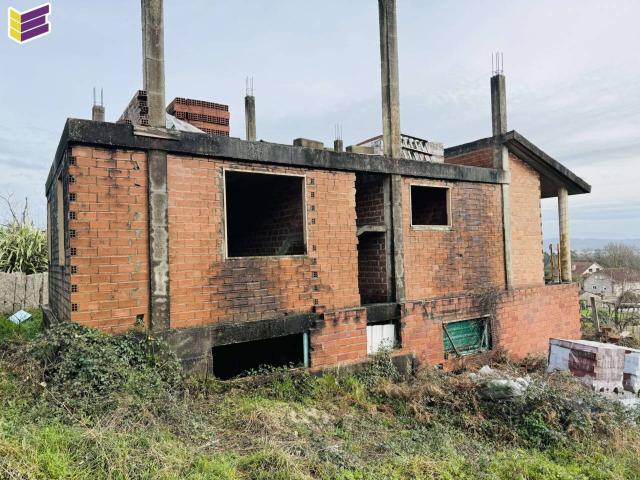 Casa en construcción en Pontellas