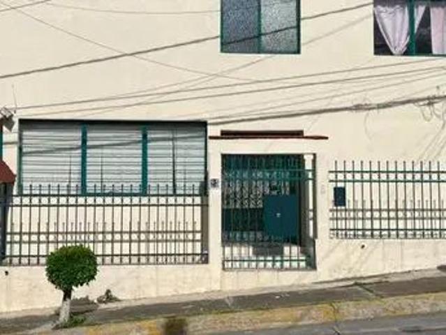 Casa en Convento De Churubusco 23, Mz 006, Hab Jardines De Santa Monica, 54050 Tlalnepantla, Méx México