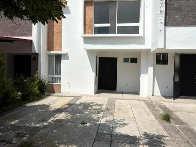 Casa en Cordilleras con 3 rec?maras