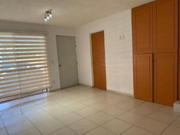 Casa en coto en Nicolas Bravo