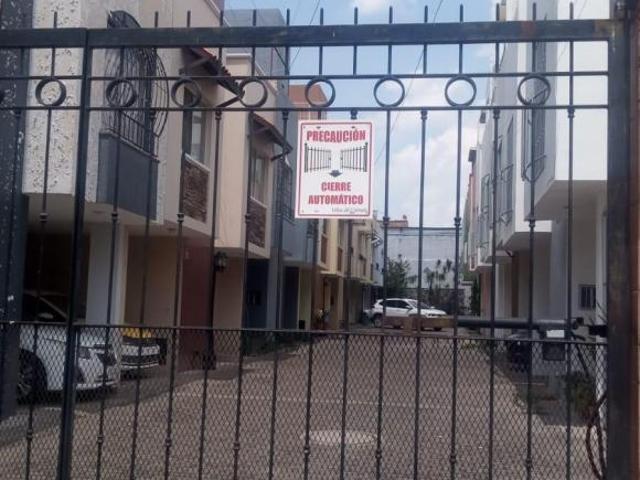 Casa en Coto Privado