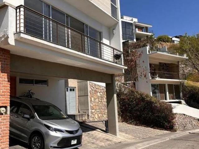 Venta casa en coto privado en Las Cañadas Country Club