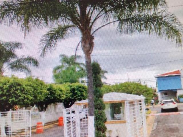 CASA EN COTO VILLAS LA HUERTA EN AV TORREMOLINOS 254