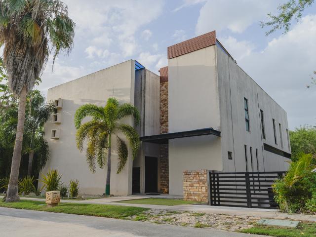 casa en country club mérida