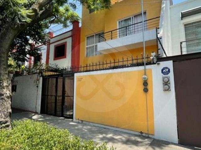 Casa en Del Valle Centro