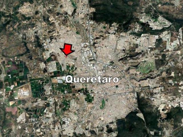 Casa en dos niveles con superficie de terreno de 90mt2 con 3 recámaras en venta en Colinas poniente