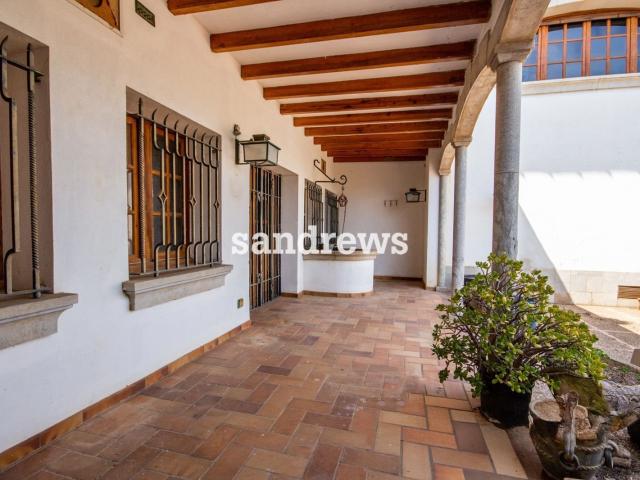 Venta de casa de pueblo en Ordis, Alt Empordà. Esta espacios. 465m² Ordis