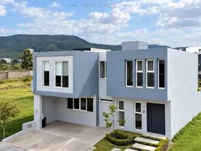 Casa en El Bajio Habitat A, Camino Arenero, El Bajío, Zapopan, Jalisco, México