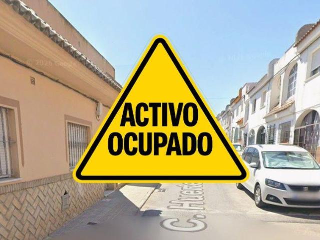 CASA EN EL CUERVO