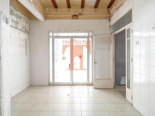 CASA en el Casco Antiguo de Premià de Mar para REFORMA INTEGRAL