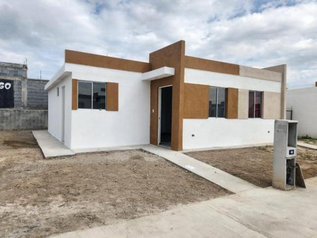 Casa en el Carmen NL