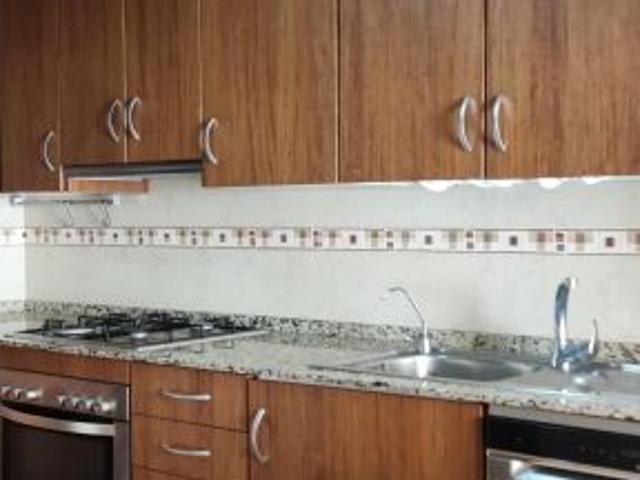Casa en el Centro de Torrevieja: Comodidad y Cercanía a la Playa 3 hab 2 baños