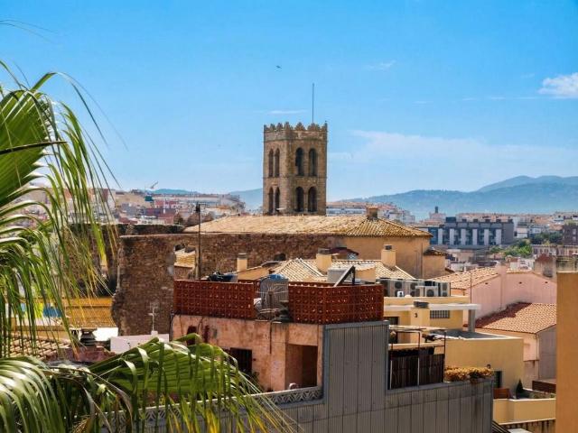 Casa en el centro de Blanes con vistas al mar 450m² Blanes