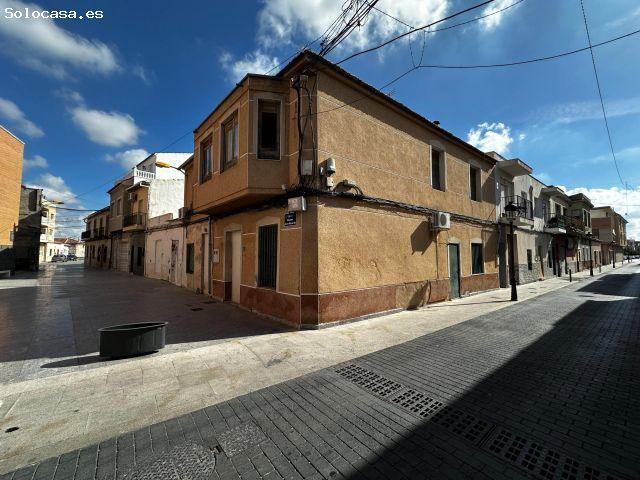CASA EN EL CENTRO DE SAN BARTOLOMÉ ORIHUELA