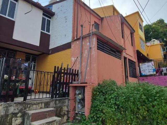 Casa en el Coloso, Primera Etapa