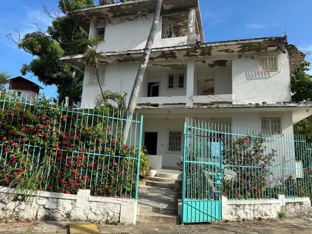 Casa en el Condominio Las Americas