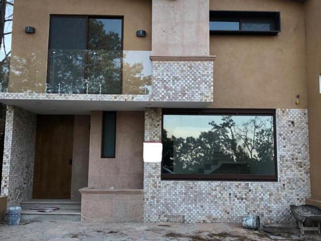 Casa EN EL PINAR ALTOZANO, ZONA ARBOLADA