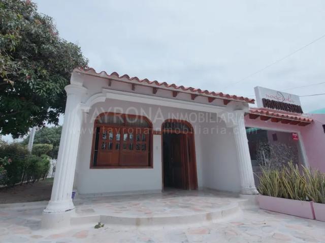 Casa en El Prado con Local cerca a la Carrera Cuarta